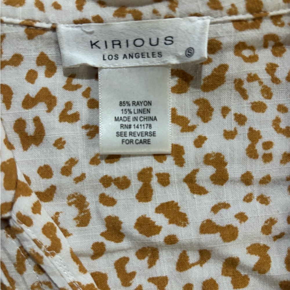 Kirious Women's Tan Leopard Print Crop Top